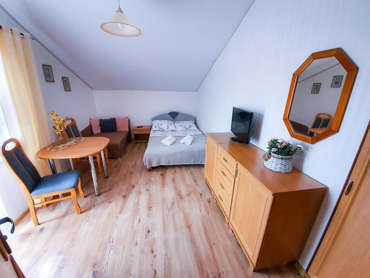 Villa Roza Pokoje & Apartamenty Łeba Buitenkant foto